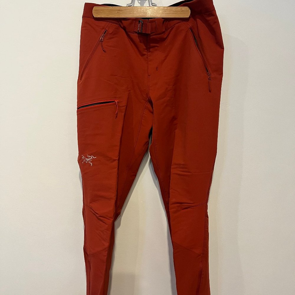 Arc'teryx 2019 Men's softshell Sigma AR Pant - size 32 waist, great condition